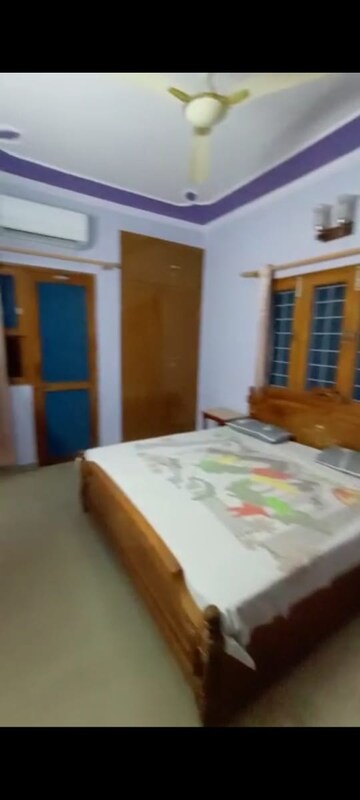 Bedroom in 2 BHK Apartment at Kendriya Vihar Noida, Sector 51 – for Rent