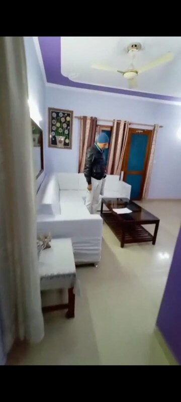 Master Bedroom in 2 BHK Apartment at Kendriya Vihar Noida, Sector 51 – for Rent