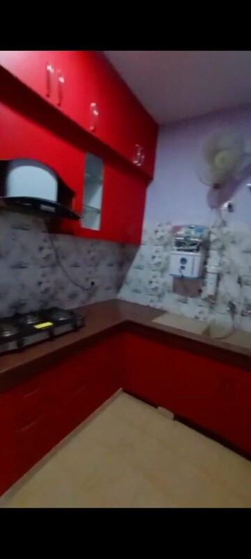 Furnished Amenities in 2 BHK Apartment at Kendriya Vihar Noida, Sector 51 – for Rent