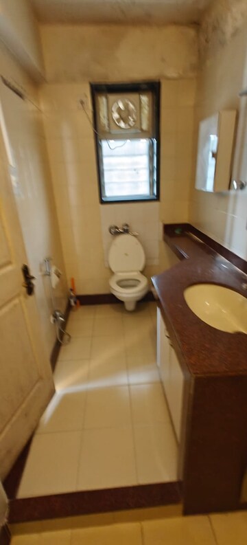 Bathroom in 3 BHK Apartment at Venus Apartments Cuffe Parade, Cuffe Parade – for Rent