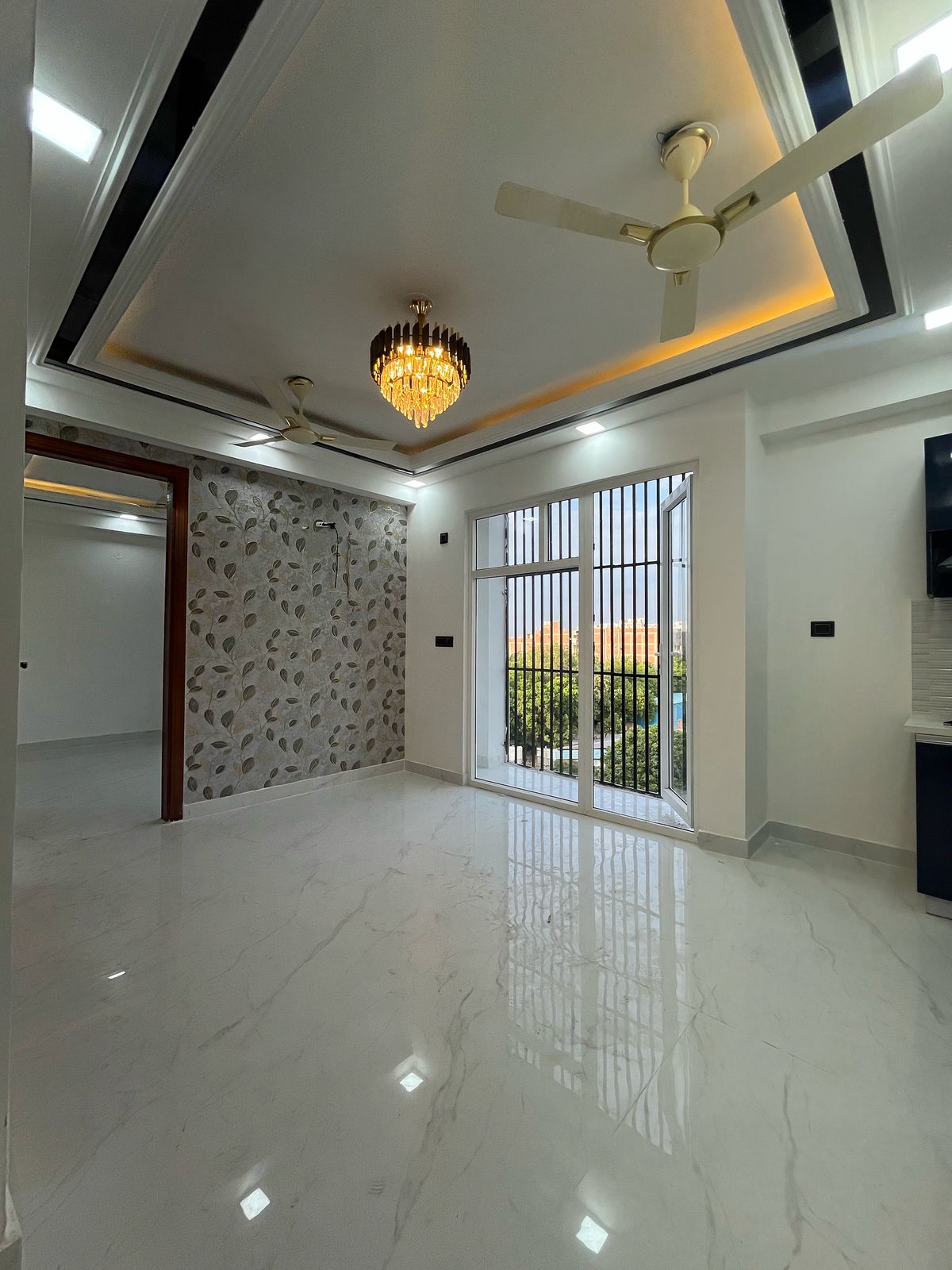 2 BHK + Study Room Apartment For Rent in Palm Residency Chhatarpur