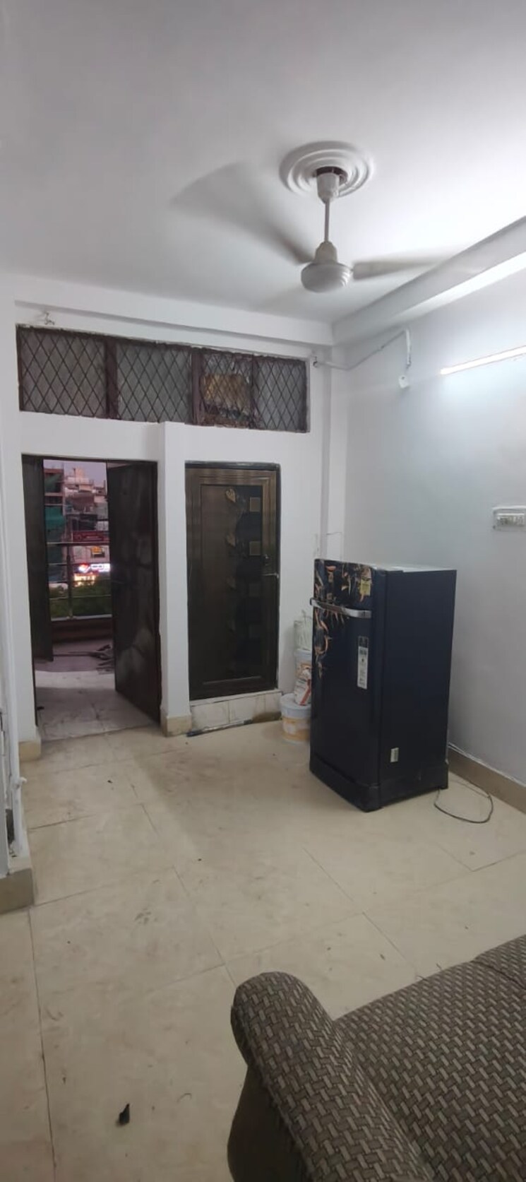  Parking, chattarpur 1 Bedroom 500 Sq.Ft. Builder Floor In Chattarpur Delhi 8882644