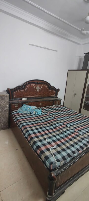 Bedroom in 1 BHK Builder Floor at Chattarpur – for Rent