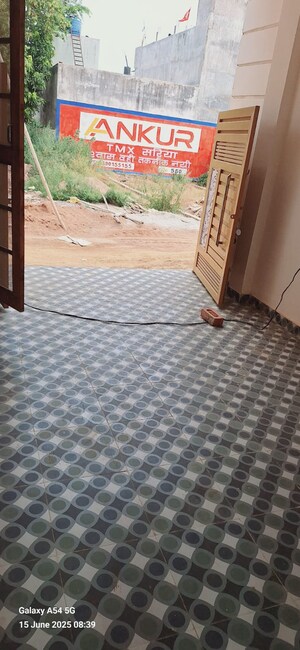 Parking in 3 BHK Villa at Arjunganj – for Sale