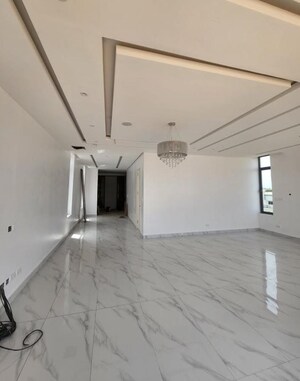 Room in 3 BHK Builder Floor at Sector 22 – for Sale