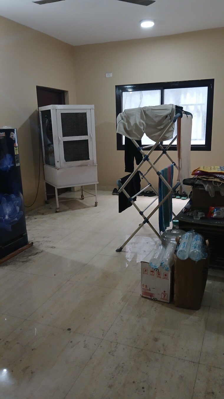 Living Room, dda-taimoor-enclave 3 Bedroom 900 Sq.Ft. Builder Floor In New Friends Colony Delhi 8882717