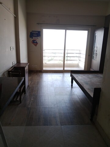 1 BHK Apartment For Rent in Paramount Golfforeste, Zeta I Greater Noida