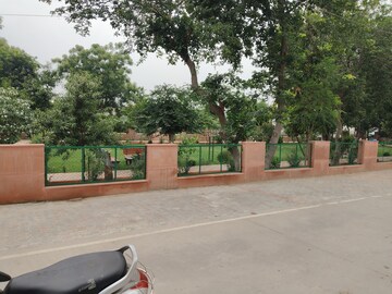 3 BHK Independent House – Exterior View View at Sector 45 - for Rent