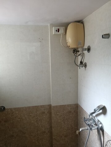 Bathroom in 1 BHK Apartment at Golders Green CHS, Borivali West – for Rent