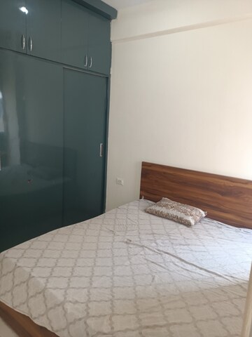 Room in 2 BHK Apartment at Breez Global Heights, Sohna Sector 33 – for Rent