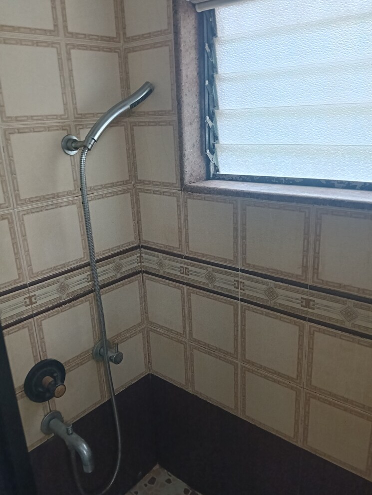 Attached Bathroom, simran-apartment-borivali 1 Bedroom 500 Sq.Ft. Apartment In Borivali West Mumbai 8882832