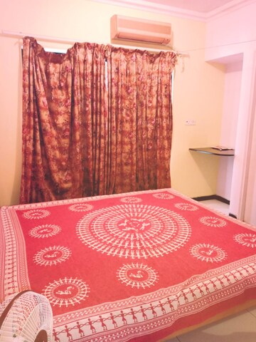 1 RK Apartment For Rent in Royal Palms, Goregaon East