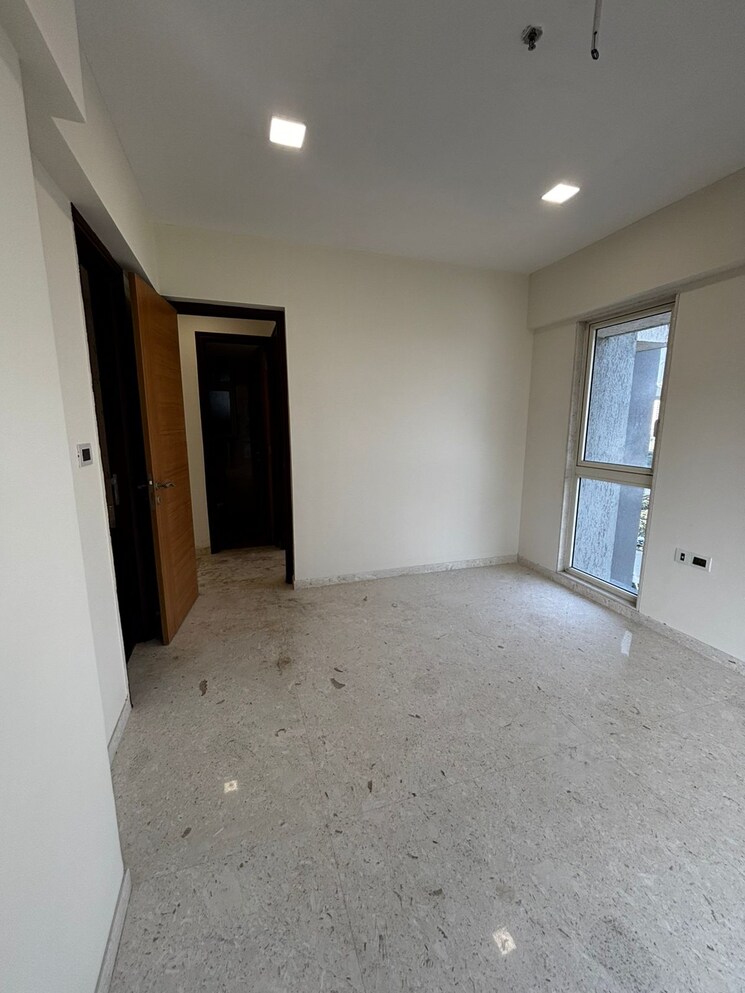 Room, ekta-tripolis 2 Bedroom 775 Sq.Ft. Apartment In Goregaon West Mumbai 8882850