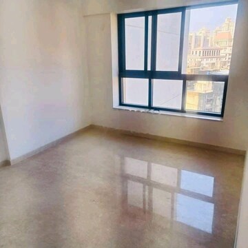 Room in 1 BHK Apartment at Shapoorji Pallonji Sarova, Kandivali East – for Sale