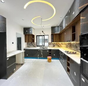 Kitchen in 3 BHK Builder Floor at Sector 32 – for Sale