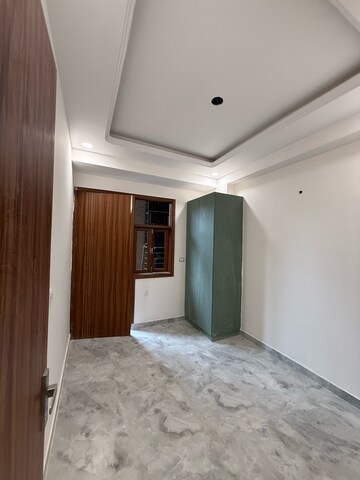 Room in 2 BHK Builder Floor at Dwarka Sector 16 – for Sale