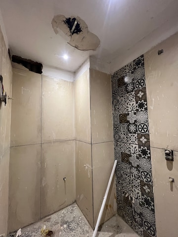 Bathroom in 2 BHK Builder Floor at Dwarka Sector 16 – for Sale