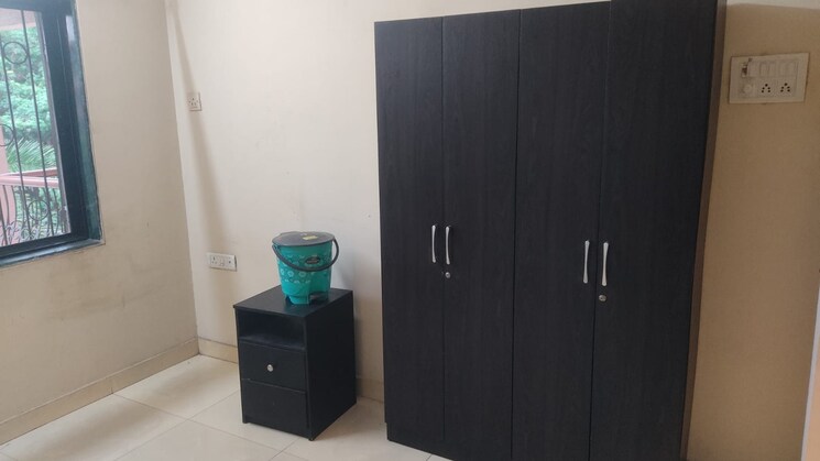 undefined, silver-dale 2 Bedroom 850 Sq.Ft. Apartment In Bt Kawade Road Pune 8883007