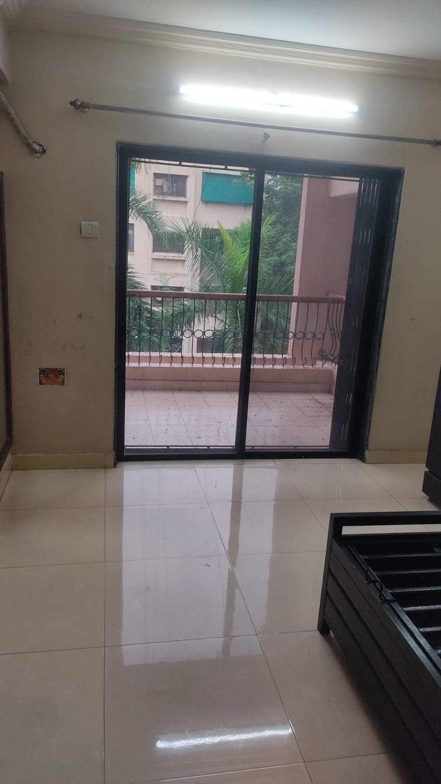 2 BHK + Extra Room Apartment For Rent in Silver Dale