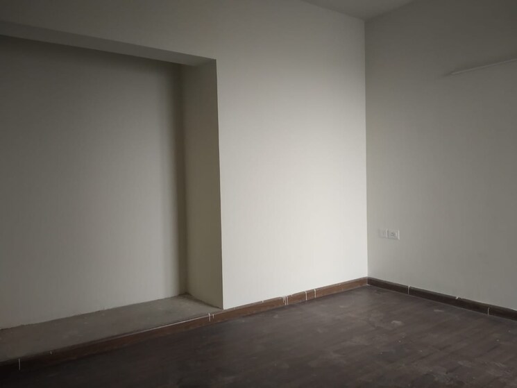 Room, bptp-discovery-park 2 Bedroom 1250 Sq.Ft. Apartment In Sector 80 Faridabad 8883006