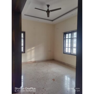 Bedroom in 2 BHK Apartment at Hbr Layout – for Rent