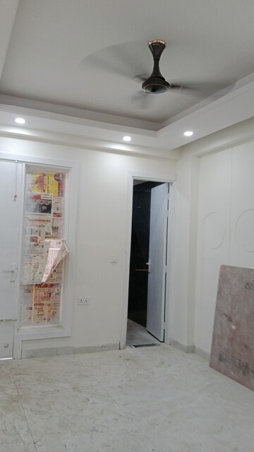 Building Lobby in 3 BHK Builder Floor at Sector 89 – for Sale