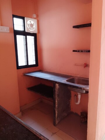 Room in 2 BHK Independent House at Ghorpadi – for Rent