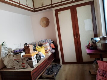 Furnished Amenities in 2 BHK Independent House at Ghorpadi – for Rent