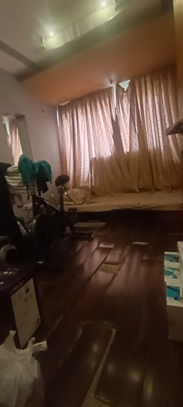 Master Bedroom in 3 BHK Apartment at Bianca Tower, Andheri West – for Rent