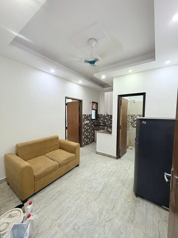 Bedroom in 1 BHK Builder Floor at Saket – for Rent