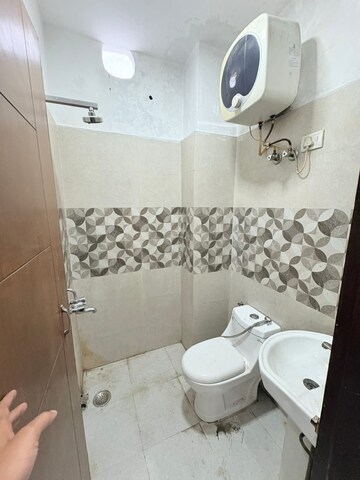 Bathroom in 1 BHK Builder Floor at Saket – for Rent