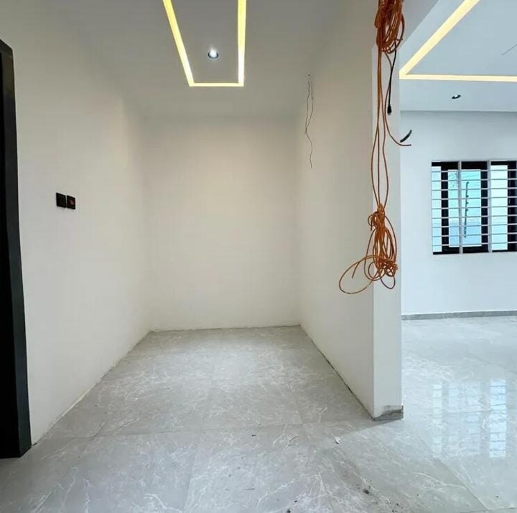 Room, sector 33 2 Bedroom 2115 Sq.Ft. Builder Floor In Sector 33 Faridabad 8883187