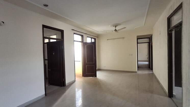 Living Room, vip road 3 Bedroom 1400 Sq.Ft. Apartment In Vip Road Zirakpur 8883227