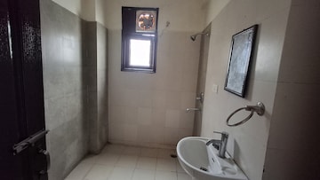Attached Bathroom in 3 BHK Apartment at Vip Road – for Rent