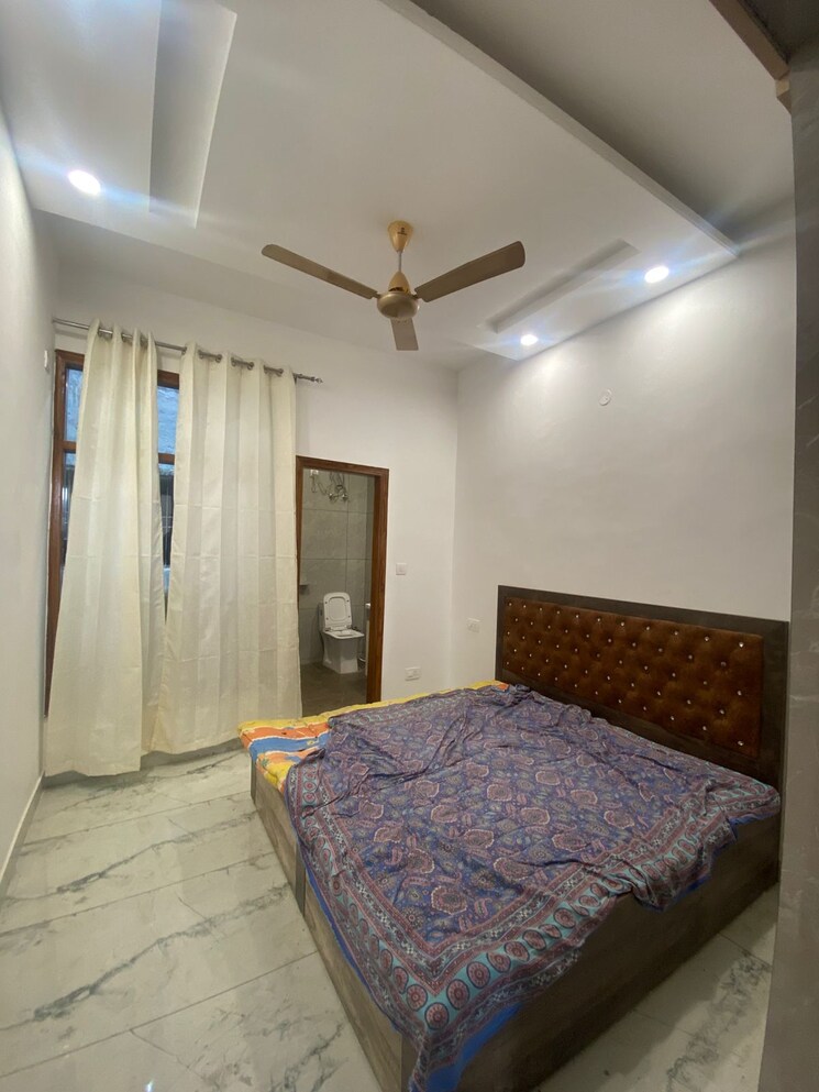 Bedroom, pir machalla 2 Bedroom 900 Sq.Ft. Apartment In Pir Machalla Zirakpur 8883228