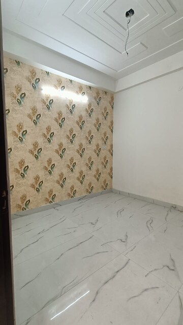 1 BHK Builder Floor For Sale in Sector 73