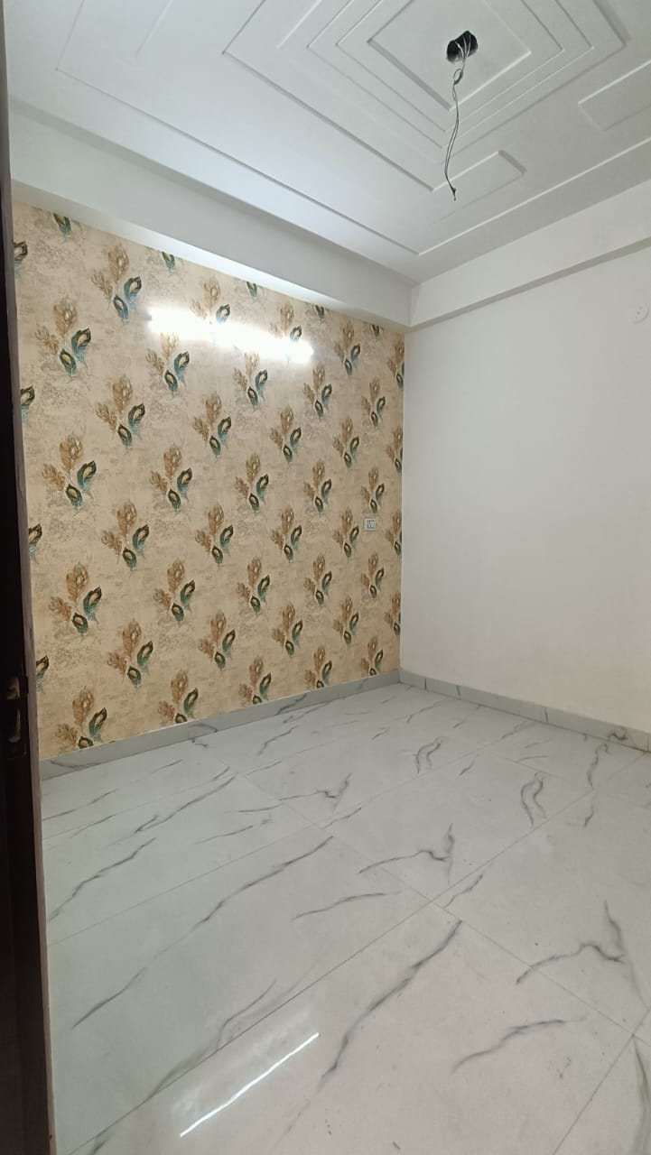 1 BHK Builder Floor For Sale in Sector 73