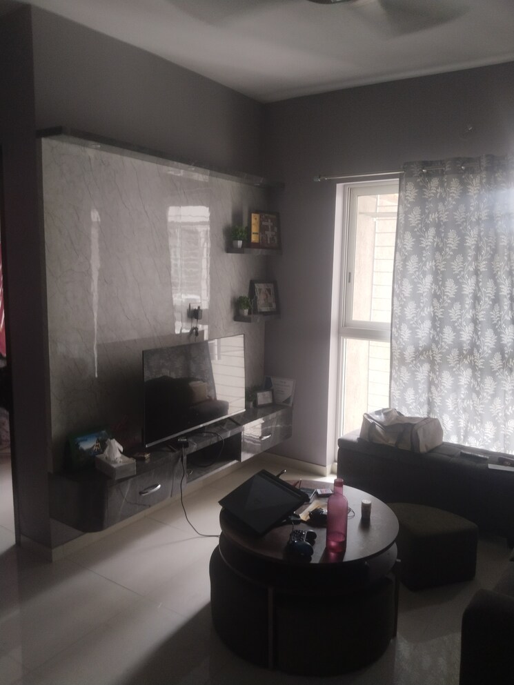 Living Room, lodha-amara 2 Bedroom 679 Sq.Ft. Apartment In Kolshet Road Thane 8883300