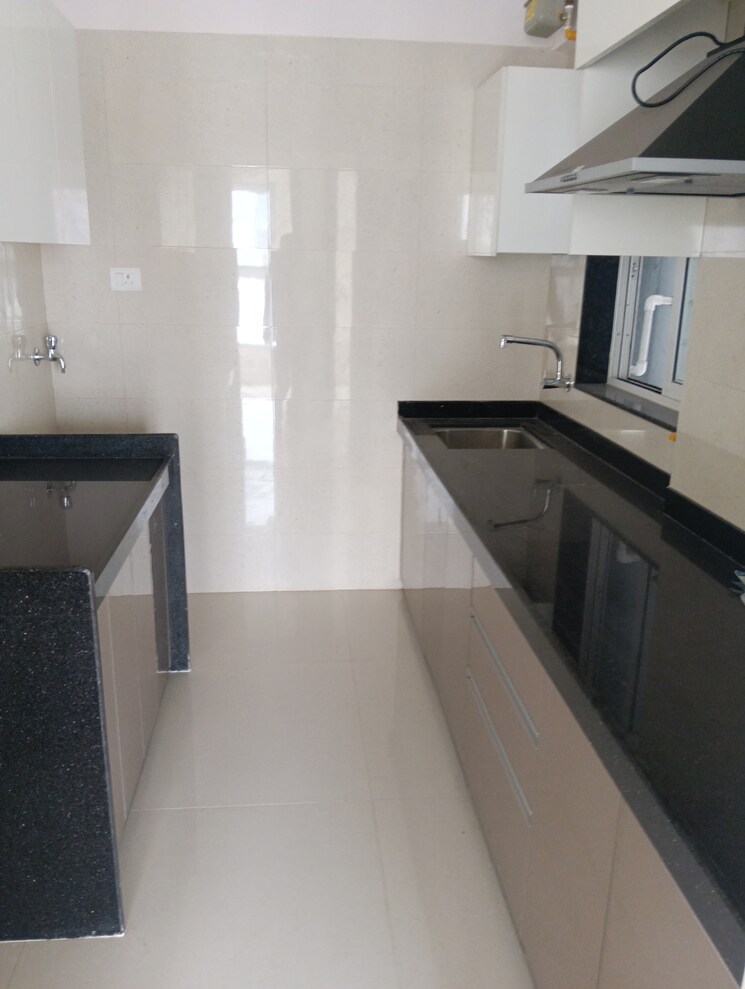 Kitchen, kolte-patil-evara 2 Bedroom 605 Sq.Ft. Apartment In Borivali West Mumbai 8883332