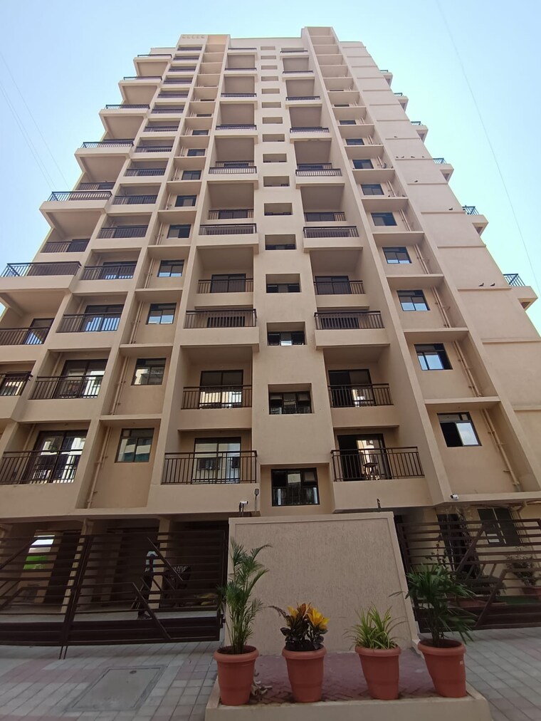 Exterior View, shree-laxmi-kailash-homes 1 Bedroom 425 Sq.Ft. Apartment In Kalyan West Thane 8883439