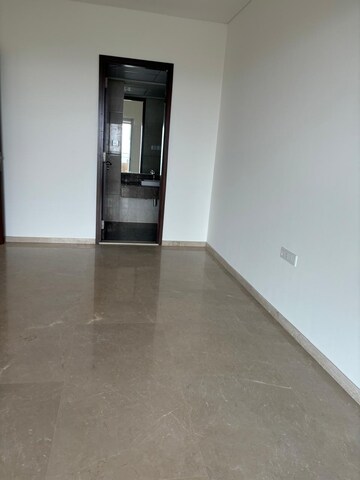 Room in 3 BHK Apartment at K Raheja Modern Vivarea, Mahalaxmi – for Sale