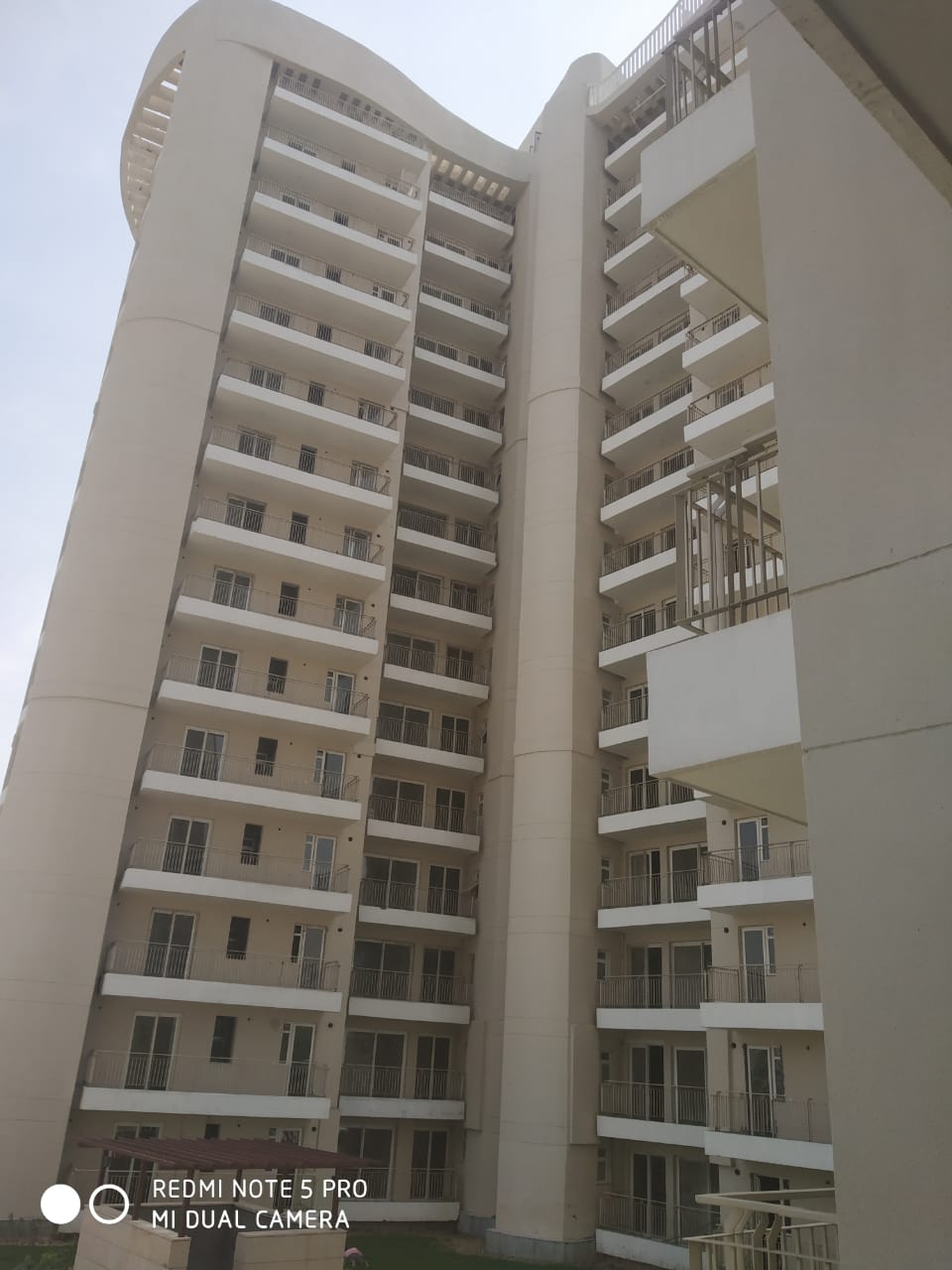 2 BHK Apartment For Sale in BPTP Discovery Park