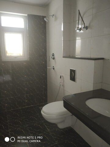 Bathroom in 2 BHK Apartment at BPTP Discovery Park, Sector 80 – for Sale