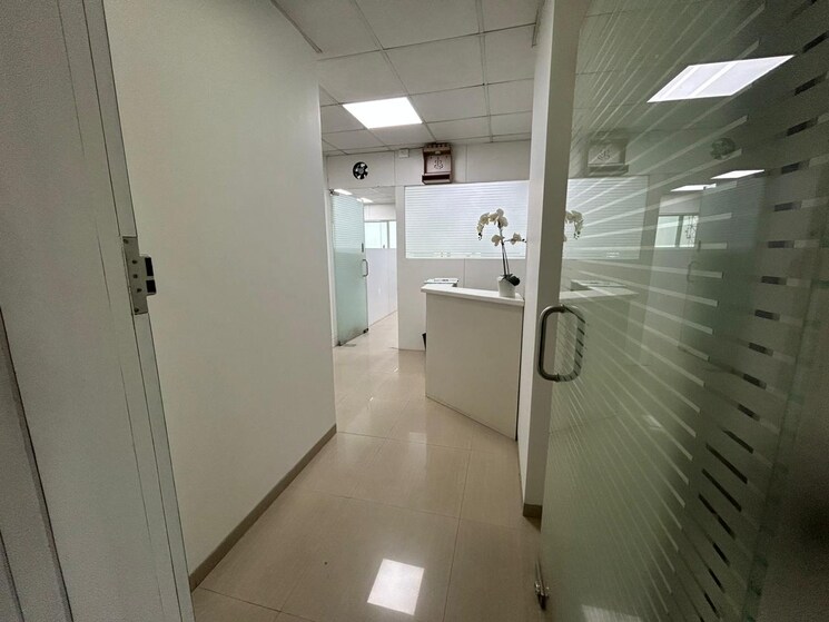 undefined, trade-star Commercial Office Space 3320 Sq.Ft. In Andheri East Mumbai 8883550