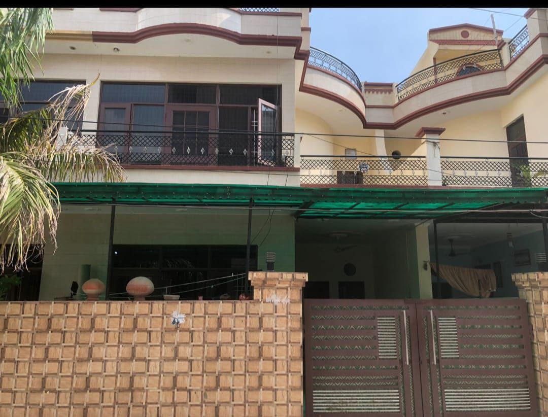 3 BHK + Pooja Room,Servant Room,Study Room,Extra Room 2200 Sq.Ft. Independent House in Onyxe Paraiso