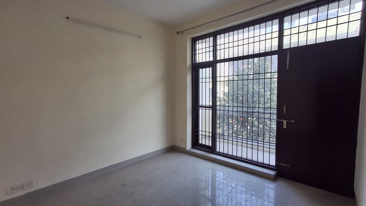 Room, vip road 2 Bedroom 900 Sq.Ft. Apartment In Vip Road Zirakpur 8883629