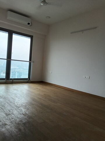 Bedroom in 4 BHK Apartment at Adani Ten BKC, Bandra East – for Rent