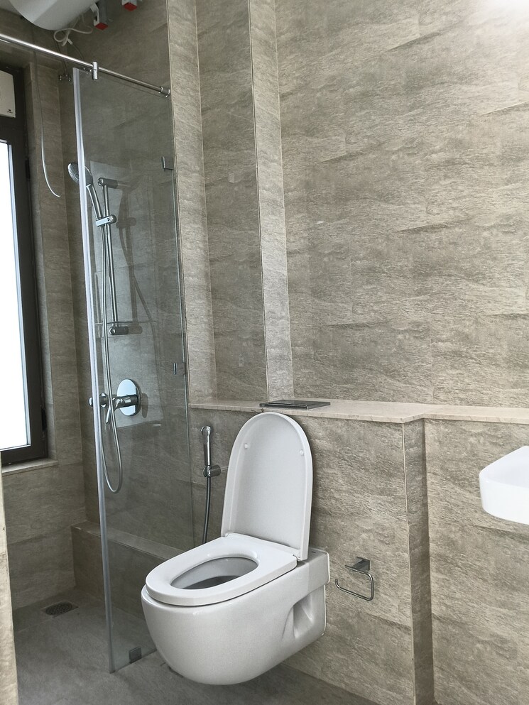 Bathroom, adani-ten-bkc 4 Bedroom 2080 Sq.Ft. Apartment In Bandra East Mumbai 8883676
