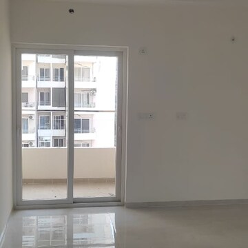 Room in 3 BHK Apartment at Emenox La Solara, Panchsheel Green – for Rent
