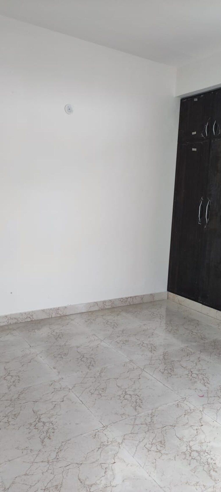 Room, vashisht-heights 3 Bedroom 751 Sq.Ft. Apartment In Sector 87 Faridabad 8883698